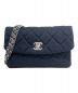 CHANEL（シャネル）の古着「マトラッセジャージチェーンショルダーバッグ」｜ブラック