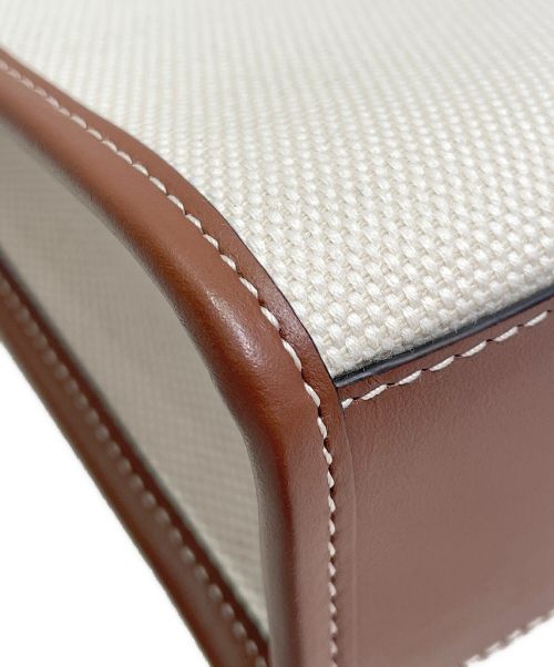 BURBERRY（バーバリー）BURBERRY (バーバリー) マイクロ フランシストート エクリュ/タン サイズ:マイクロの古着・服飾アイテム