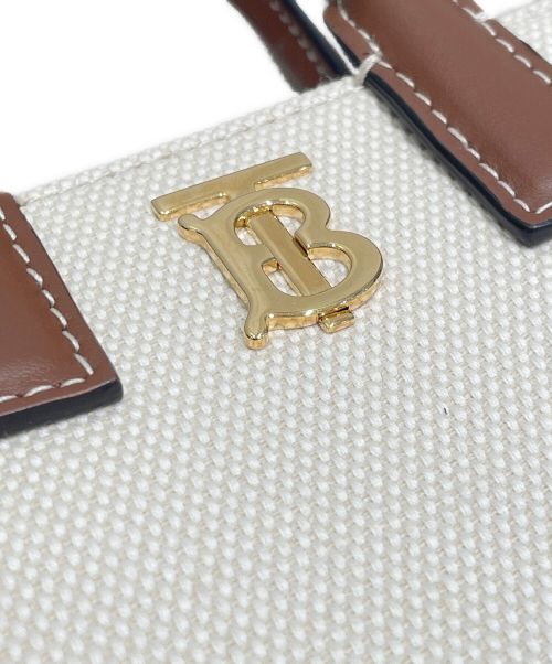 BURBERRY（バーバリー）BURBERRY (バーバリー) マイクロ フランシストート エクリュ/タン サイズ:マイクロの古着・服飾アイテム