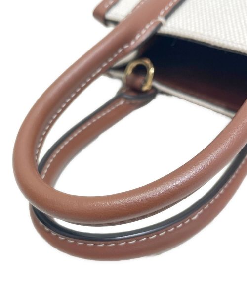 BURBERRY（バーバリー）BURBERRY (バーバリー) マイクロ フランシストート エクリュ/タン サイズ:マイクロの古着・服飾アイテム