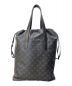 LOUIS VUITTON（ルイ ヴィトン）の古着「カバ・ライト」｜ブラック