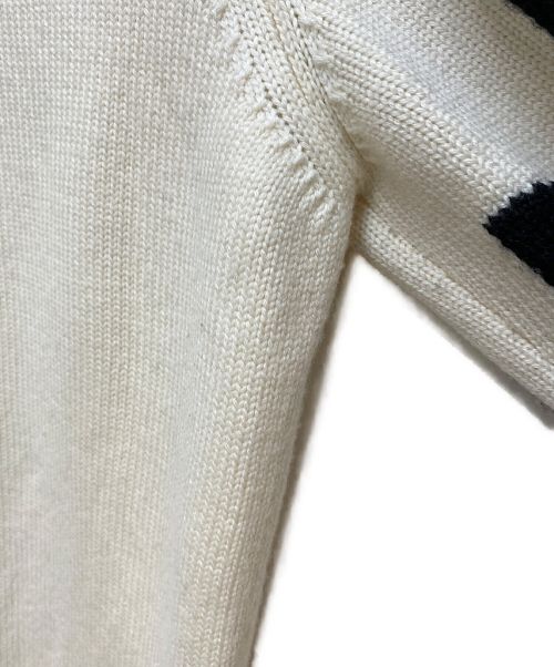 FENDI（フェンディ）FENDI (フェンディ) ビッグロゴクルーネックニット オフホワイト サイズ:50の古着・服飾アイテム