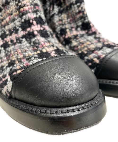 CHANEL（シャネル）CHANEL (シャネル) ツイードロングブーツ ブラック×ピンク サイズ:38の古着・服飾アイテム