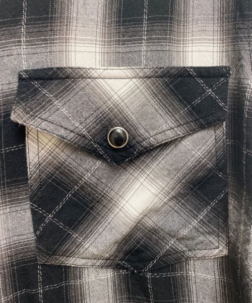 CELINE（セリーヌ）CELINE (セリーヌ) クラシックフィットチェックシャツ ブラック×ホワイト サイズ:XLの古着・服飾アイテム
