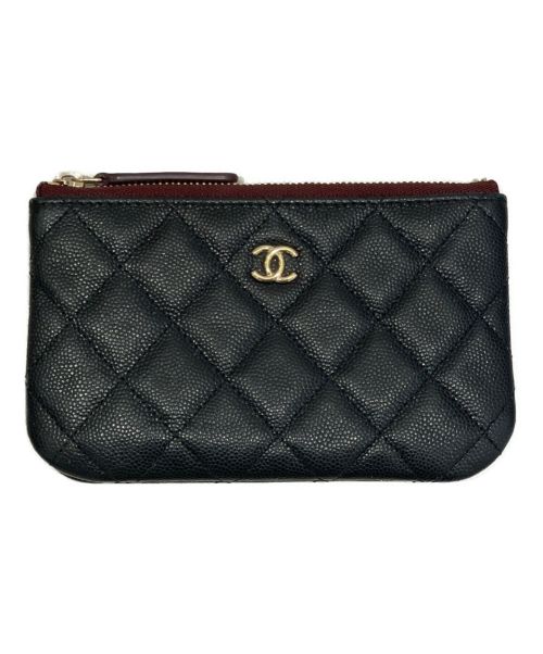 CHANEL（シャネル）CHANEL (シャネル) クラシックスモールポーチ ブラックの古着・服飾アイテム
