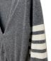 中古・古着 Thom Browne (トムブラウン) 4BAR ストライプ クラシックVネック カシミヤカーディガン グレー サイズ:38：37800円