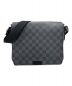 LOUIS VUITTON（ルイ ヴィトン）の古着「ダミエ グラフィット ディストリクトPM」｜ブラック