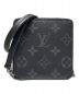 LOUIS VUITTON（ルイ ヴィトン）の古着「エクリプス ジッピー コンパクトウォレット」｜ブラック