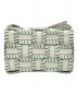 BOTTEGA VENETA (ボッテガベネタ) カセットオーバーロックステッチショルダーバッグ ホワイト×グリーン：178000円