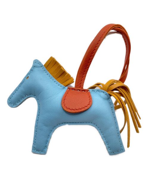 HERMES（エルメス）HERMES (エルメス) ロデオチャームPM スカイブルー サイズ:PMの古着・服飾アイテム