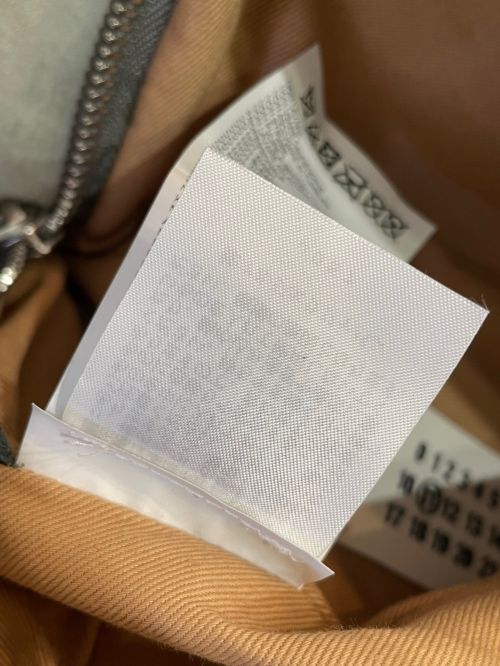 Maison Margiela（メゾンマルジェラ）Maison Margiela (メゾンマルジェラ) BUMBAG グレー サイズ:-の古着・服飾アイテム