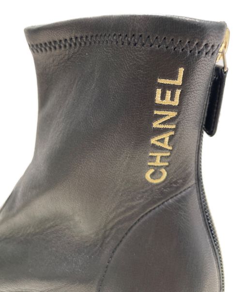 CHANEL（シャネル）CHANEL (シャネル) ショートブーツ ブラック サイズ:37の古着・服飾アイテム