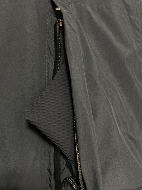 ACRONYM（アクロニウム）ACRONYM (アクロニウム) 2L Gore-Tex Paclite Plus Parka ブラック サイズ:XLの古着・服飾アイテム