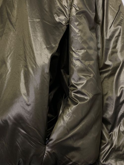 ACRONYM（アクロニウム）ACRONYM (アクロニウム) HD Nylon Primaloft Insulated Hooded Jacket オリーブ サイズ:XLの古着・服飾アイテム