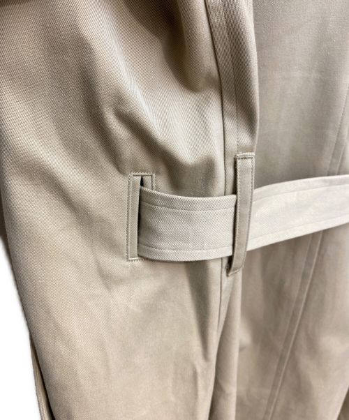 COMOLI（コモリ）COMOLI (コモリ) コットンギャバタイロッケンコート ベージュ サイズ:2の古着・服飾アイテム