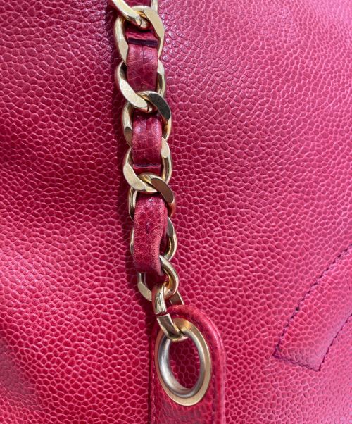 CHANEL（シャネル）CHANEL (シャネル) チェーントートバッグ レッドの古着・服飾アイテム
