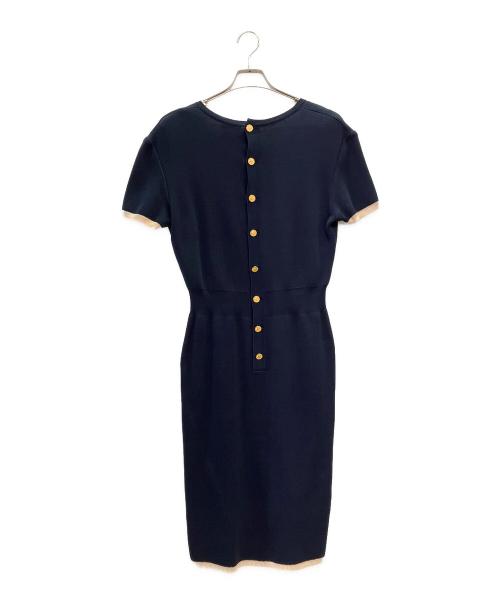 CHANEL（シャネル）CHANEL (シャネル) バックボタンニットワンピース ネイビー×ベージュ サイズ:38の古着・服飾アイテム