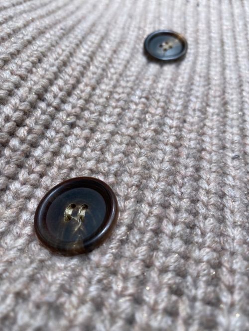 BRUNELLO CUCINELLI（ブルネロクチネリ）BRUNELLO CUCINELLI (ブルネロクチネリ) ファーフードカシミヤニットカーディガン ベージュ サイズ:Sの古着・服飾アイテム