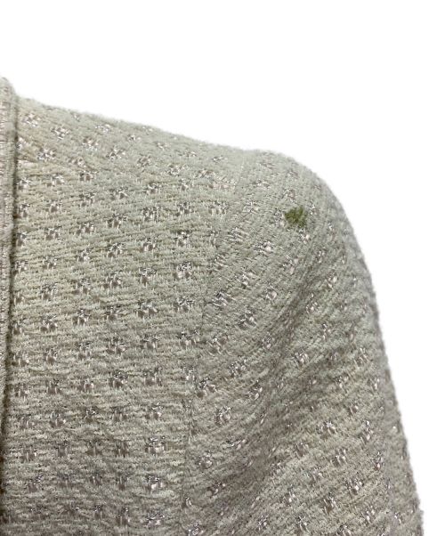 CHANEL（シャネル）CHANEL (シャネル) セットアップスーツ アイボリー サイズ:36の古着・服飾アイテム
