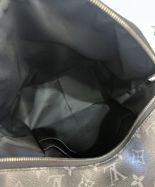 LOUIS VUITTON（ルイ ヴィトン）LOUIS VUITTON (ルイ ヴィトン) FRAGMENT DESIGN (フラグメント デザイン) Apollo Backpack ブラック サイズ:-の古着・服飾アイテム