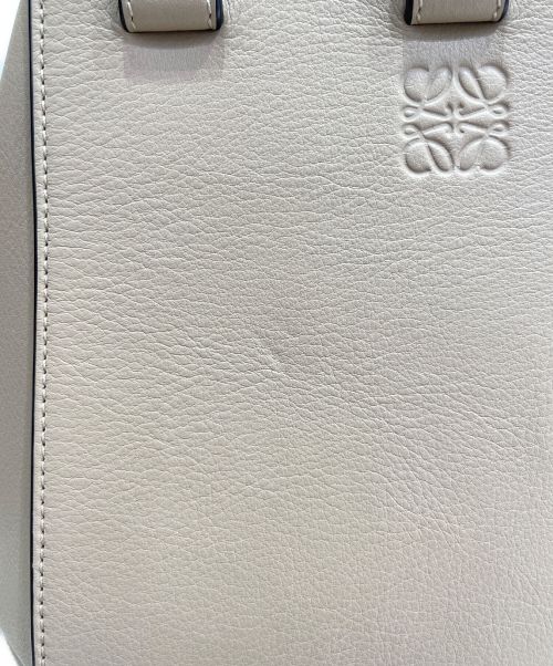 LOEWE（ロエベ）LOEWE (ロエベ) ハンモックスモール ベージュ サイズ:スモールの古着・服飾アイテム