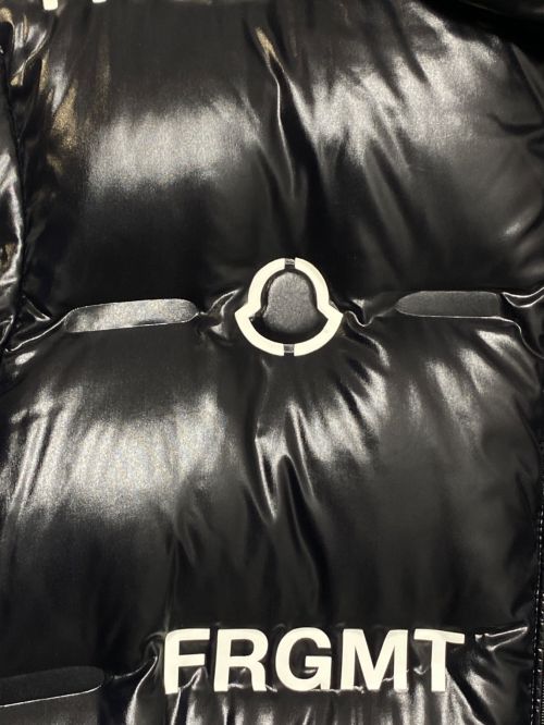 MONCLER（モンクレール）MONCLER (モンクレール) FRAGMENT DESIGN (フラグメント デザイン) MAYCONNE GIUBBOTTO ブラック サイズ:SIZE 3の古着・服飾アイテム