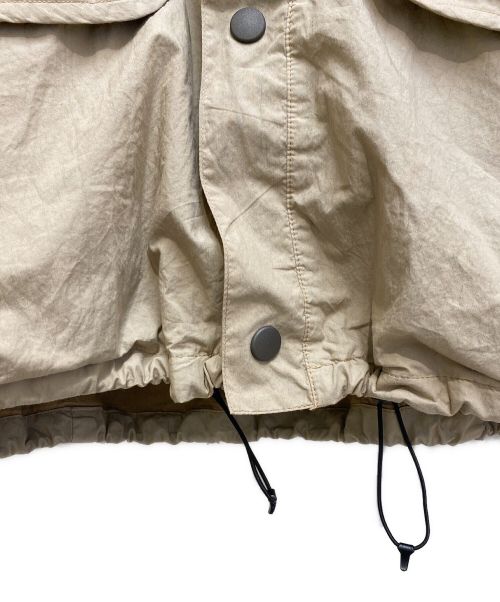 OUR LEGACY（アワーレガシー）OUR LEGACY (アワーレガシー) 23SS PUFFA - Metallic Sand Parachute Poplin ベージュ サイズ:48の古着・服飾アイテム