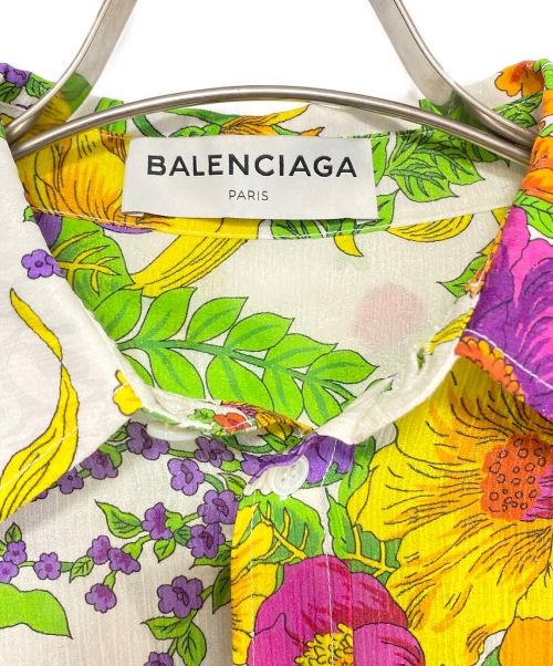 BALENCIAGA（バレンシアガ）BALENCIAGA (バレンシアガ) フラワープリントシルクシャツ ホワイト サイズ:36の古着・服飾アイテム