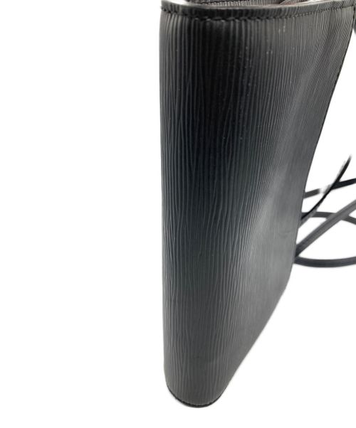 LOUIS VUITTON（ルイ ヴィトン）LOUIS VUITTON (ルイ ヴィトン) エピ・クレリー ショルダーバッグ 	M54537 ブラックの古着・服飾アイテム