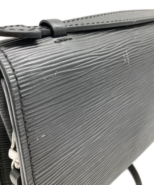 LOUIS VUITTON（ルイ ヴィトン）LOUIS VUITTON (ルイ ヴィトン) エピ・クレリー ショルダーバッグ 	M54537 ブラックの古着・服飾アイテム