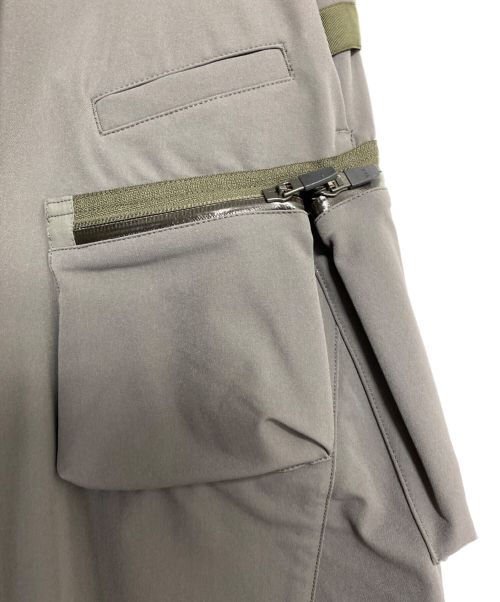 ACRONYM（アクロニウム）ACRONYM (アクロニウム) SCHOELLER DRYSKIN ARTICULATED CARGO  TROUSER グレー サイズ:Mの古着・服飾アイテム