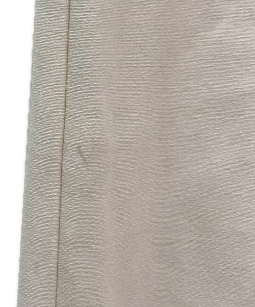 FUMIKA UCHIDA（フミカウチダ）FUMIKA UCHIDA (フミカウチダ) BACKSATIN OVER SKIRT LONG アイボリー サイズ:34の古着・服飾アイテム