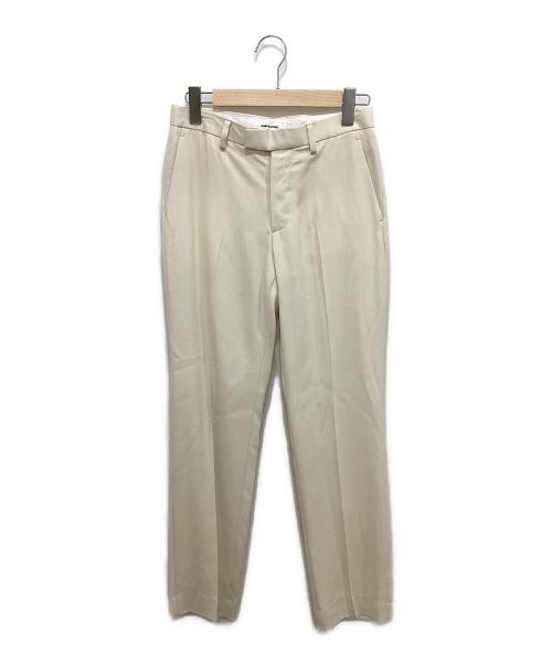 FUMIKA UCHIDA（フミカウチダ）FUMIKA UCHIDA (フミカウチダ) BACKSATIN STRAIGHT SLACKS アイボリー サイズ:36 未使用品の古着・服飾アイテム