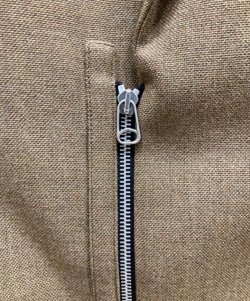 OAMC（オーエーエムシー）OAMC (オーエーエムシー) ERA JACKET　エラジャケット　OAMT100601　ジップ　ロング ブラウン サイズ:XS 未使用品の古着・服飾アイテム