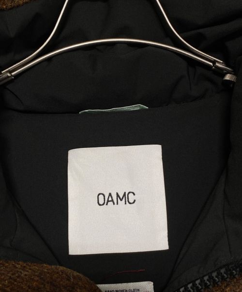 OAMC（オーエーエムシー）OAMC (オーエーエムシー) Harris Tweed (ハリスツイード) INFLATE GILET HARRIS TWEED ブラウン サイズ:XS 未使用品の古着・服飾アイテム