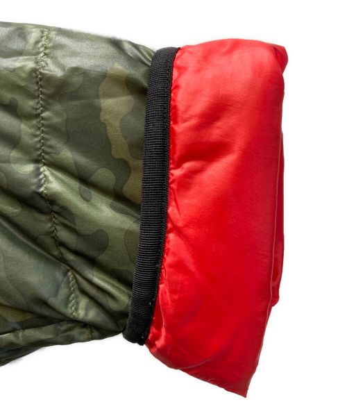 BURBERRY BLACK LABEL（バーバリーブラックレーベル）BURBERRY BLACK LABEL (バーバリーブラックレーベル) 2WAYカモフラダウンジャケット グリーン サイズ:Mの古着・服飾アイテム