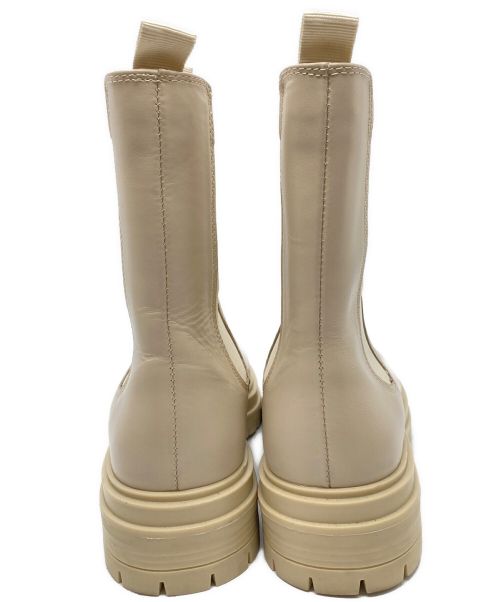 TONY BIANCO（トニービアンコ）TONY BIANCO (トニービアンコ) サイドゴアブーツ アイボリー サイズ:7の古着・服飾アイテム