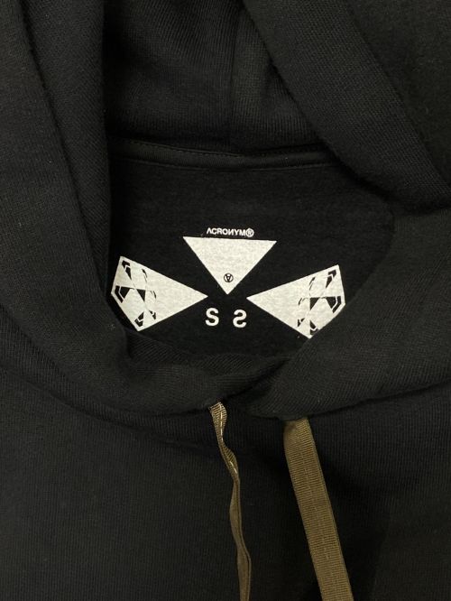 ACRONYM（アクロニウム）ACRONYM (アクロニウム) ORGANIC COTTON HOODED SWEATSHIRT ブラック サイズ:Sの古着・服飾アイテム