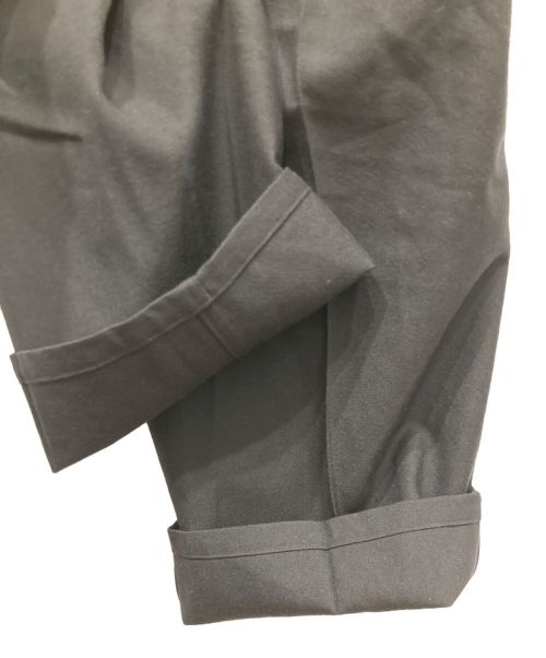 BLURHMS（ブラームス）BLURHMS (ブラームス) Wool Surge Super Wide Easy Slacks ブラック サイズ:SIZE 3の古着・服飾アイテム