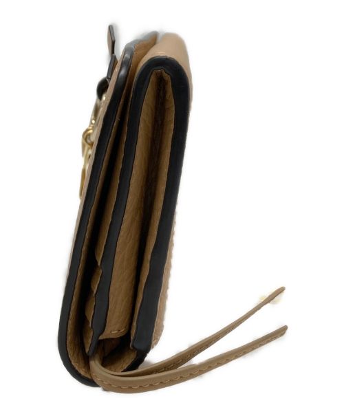 Chloe（クロエ）Chloe (クロエ) 長財布 ベージュの古着・服飾アイテム