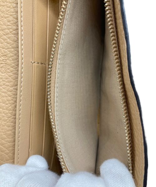 Chloe（クロエ）Chloe (クロエ) 長財布 ベージュの古着・服飾アイテム