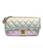 CHANELシャネル）の古着「マトラッセチェーンショルダーアイウェアケース」｜オーロラ