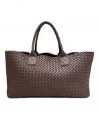 BOTTEGA VENETAボッテガベネタ）の古着「イントレチャートトートバッグ」｜ブラウン