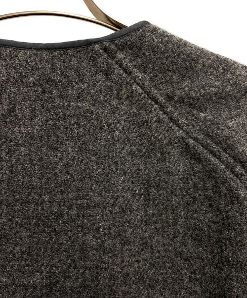 OAMC（オーエーエムシー）OAMC (オーエーエムシー) Harris Tweed (ハリスツイード) 19AW Collarless CORT  グレー サイズ:Sの古着・服飾アイテム