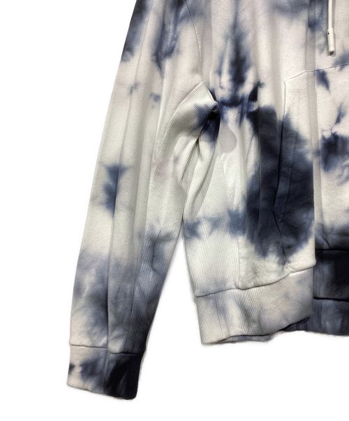 MARCELO BURLON（マルセロバーロン）MARCELO BURLON (マルセロバーロン) プルオーバーパーカー サイズ:Mの古着・服飾アイテム