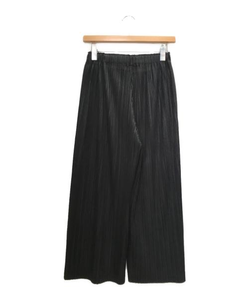 PLEATS PLEASE（プリーツプリーズ）PLEATS PLEASE (プリーツプリーズ) クロップドプリーツワイドパンツ ブラック サイズ:3の古着・服飾アイテム
