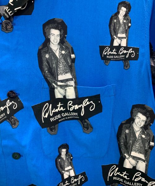 RUDE GALLERY（ルードギャラリー）RUDE GALLERY (ルードギャラリー) ROBERTA BAYLEY SS SHIRTS - Sid Dallas copy ロバータ・ベイリー RG0554-4 ブルー サイズ:L 未使用品の古着・服飾アイテム
