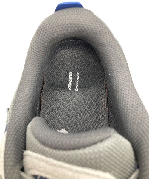 MIZUNO（ミズノ）MIZUNO (ミズノ) Graphpaper (グラフペーパー) スニーカー グレー サイズ:26.5の古着・服飾アイテム