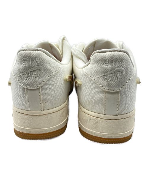 NIKE（ナイキ）NIKE (ナイキ) Travis Scott (トラヴィス スコット) AIR FORCE 1 LOW  ホワイト サイズ:24.5（US6.5）の古着・服飾アイテム