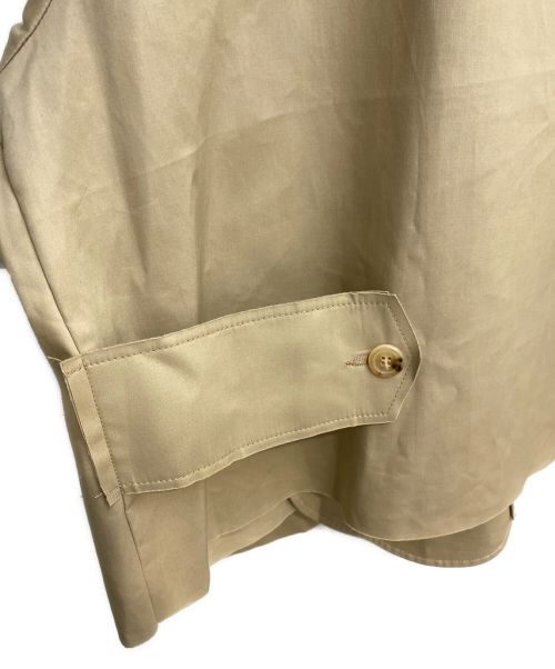 CAMIEL FORTGENS（カミエルフォートヘンス）CAMIEL FORTGENS (カミエルフォートヘンス) Oversized Short Mackintosh Canvas ベージュ サイズ:Mの古着・服飾アイテム